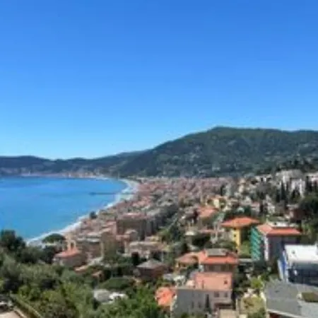 Con Vista Panoramica * Alassio